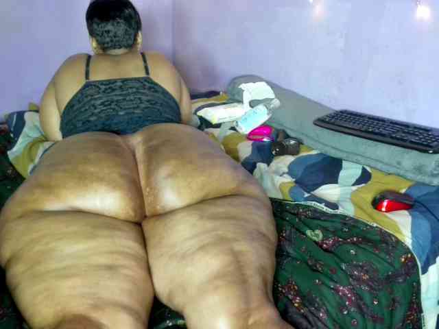 Big-Ass-Wilma webcam