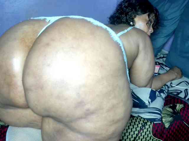 Big-Ass-Wilma webcam