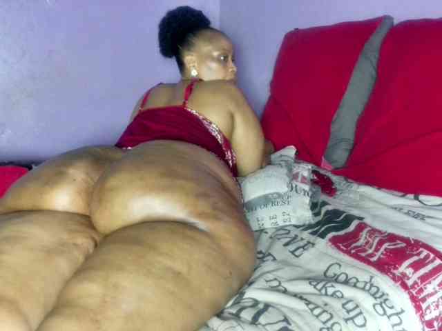 Big-Ass-Wilma webcam