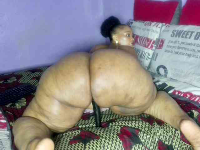 Big-Ass-Wilma webcam