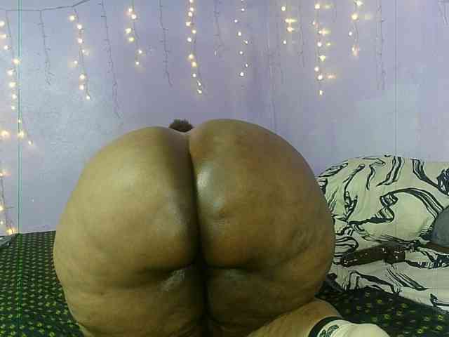Big-Ass-Wilma webcam