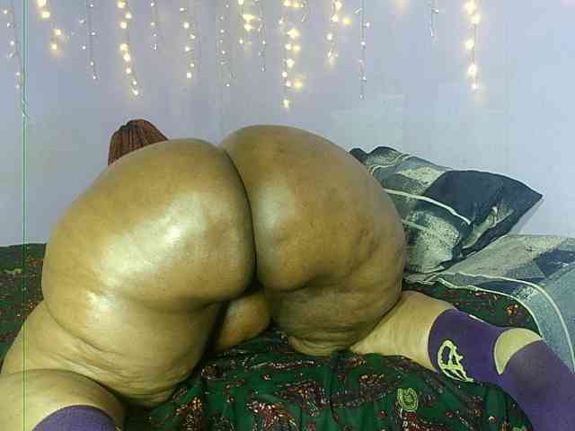Big-Ass-Wilma webcam