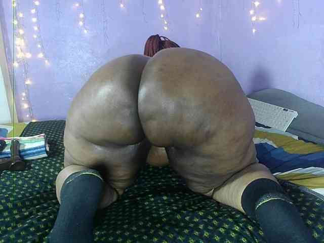 Big-Ass-Wilma webcam
