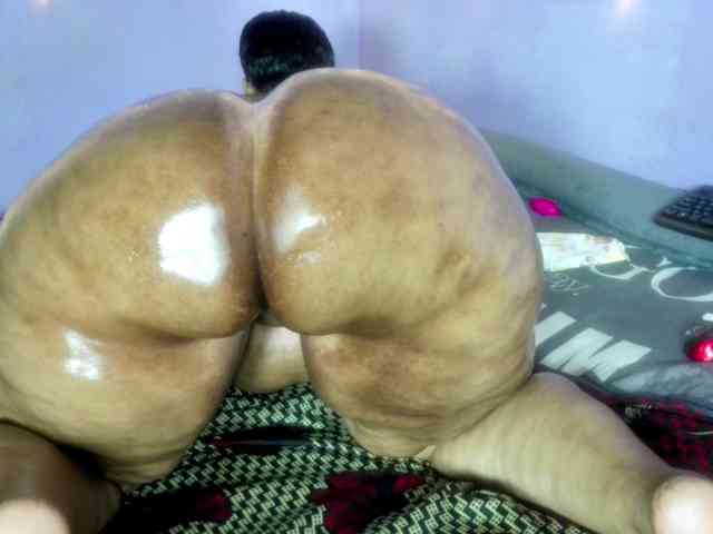 Big-Ass-Wilma webcam