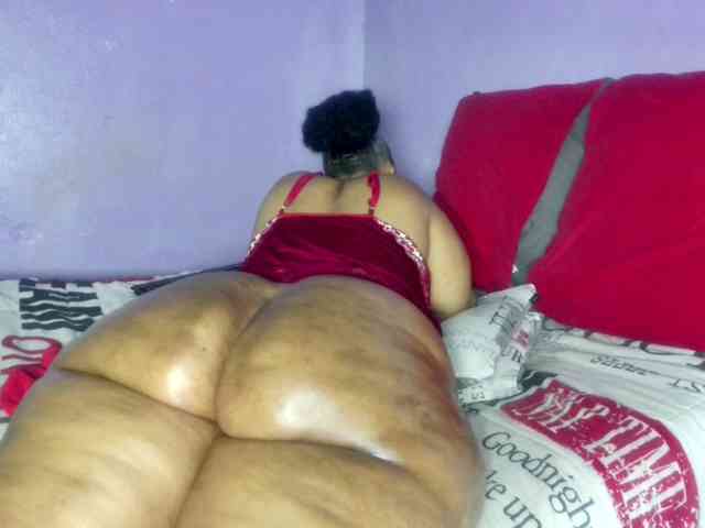 Big-Ass-Wilma webcam