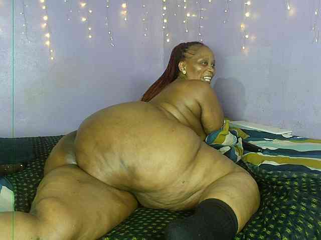 Big-Ass-Wilma webcam