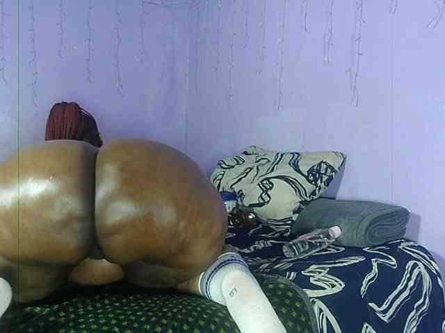 Big-Ass-Wilma webcam