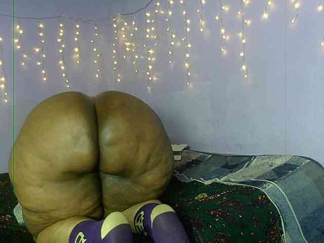 Big-Ass-Wilma webcam