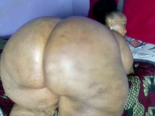 Big-Ass-Wilma webcam