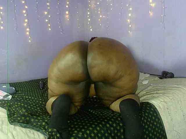 Big-Ass-Wilma webcam