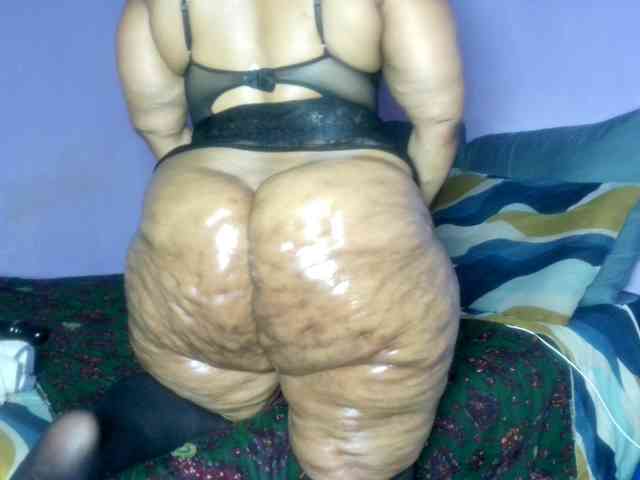 Big-Ass-Wilma webcam