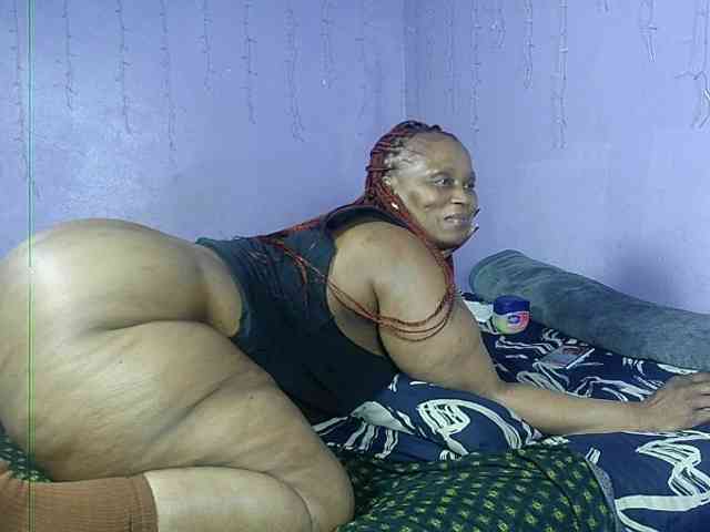 Big-Ass-Wilma webcam