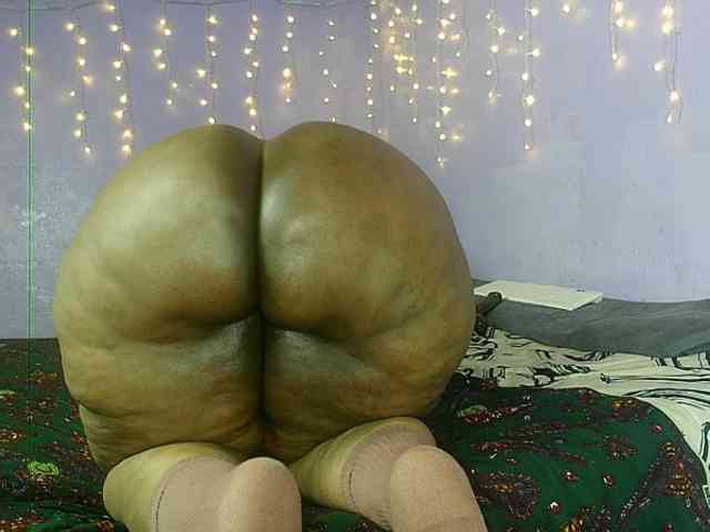 Big-Ass-Wilma webcam