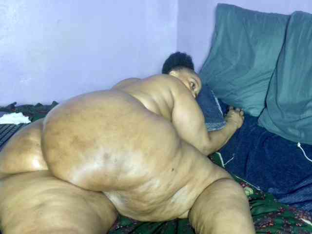 Big-Ass-Wilma webcam