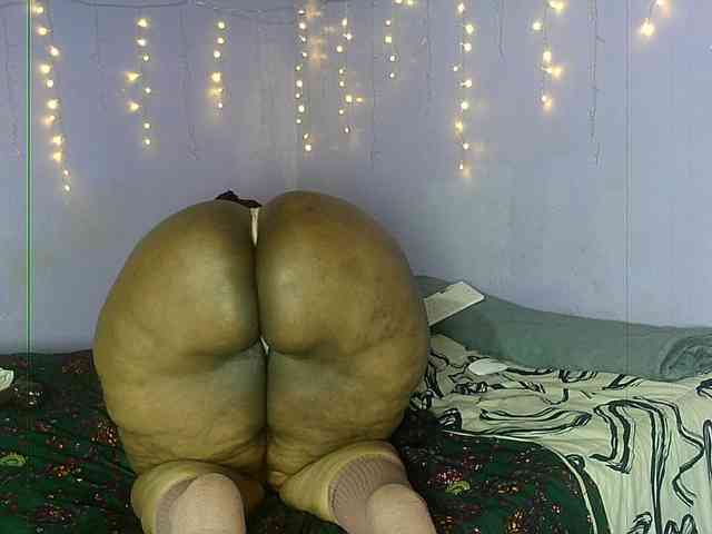 Big-Ass-Wilma webcam