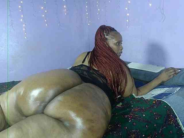 Big-Ass-Wilma webcam