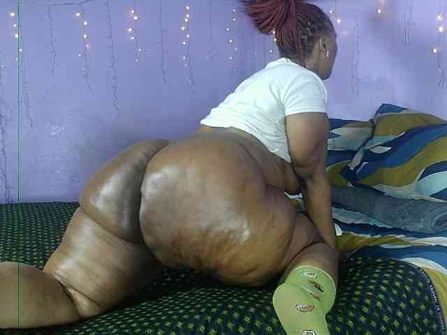 Big-Ass-Wilma webcam