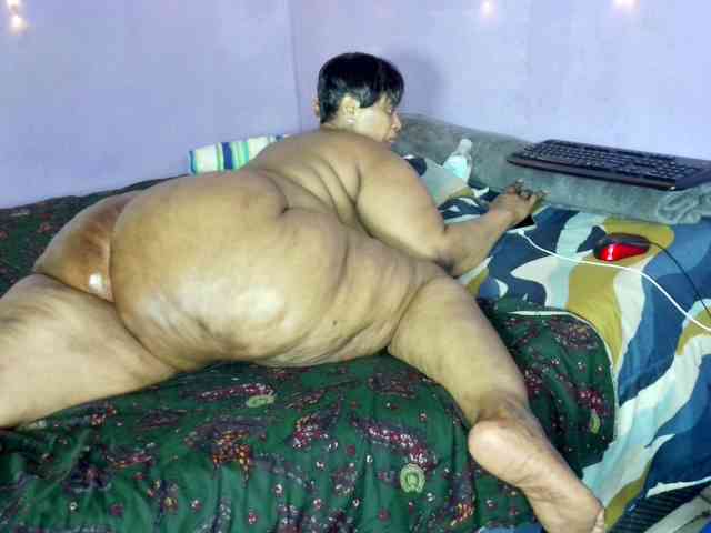 Big-Ass-Wilma webcam