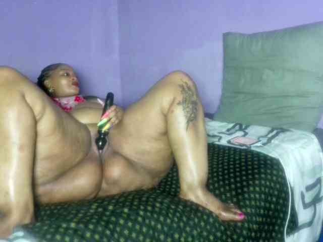 Big-Ass-Wilma webcam