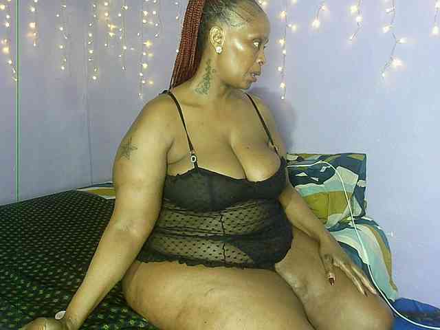 Big-Ass-Wilma webcam