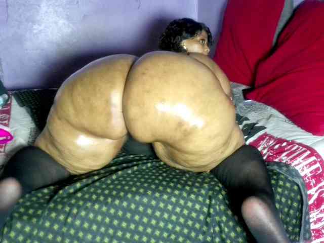 Big-Ass-Wilma webcam