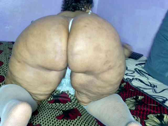 Big-Ass-Wilma webcam