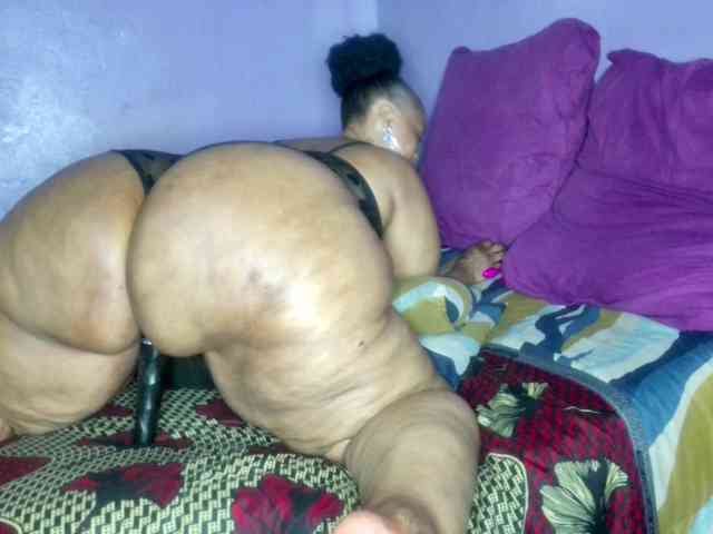 Big-Ass-Wilma webcam