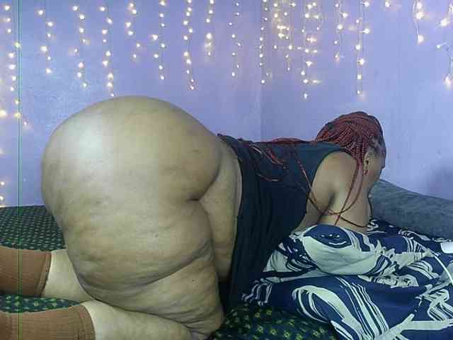 Big-Ass-Wilma webcam