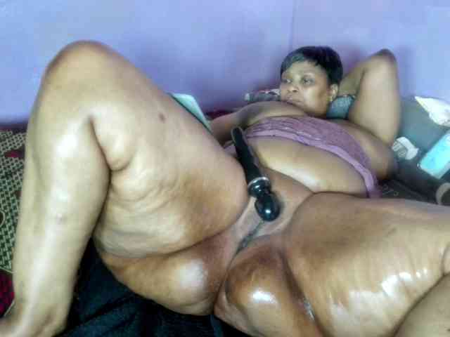 Big-Ass-Wilma webcam