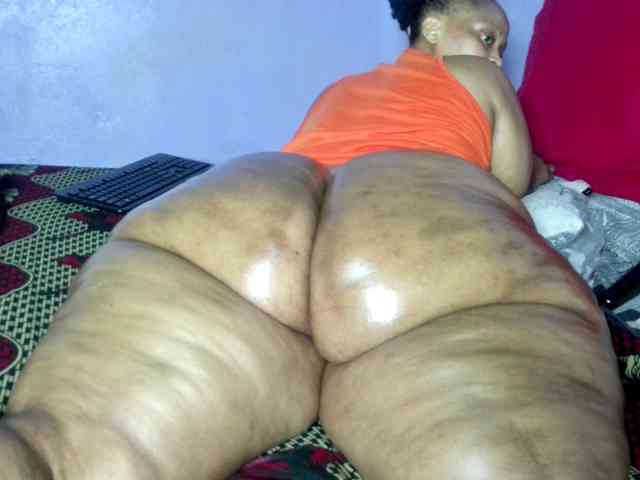 Big-Ass-Wilma webcam