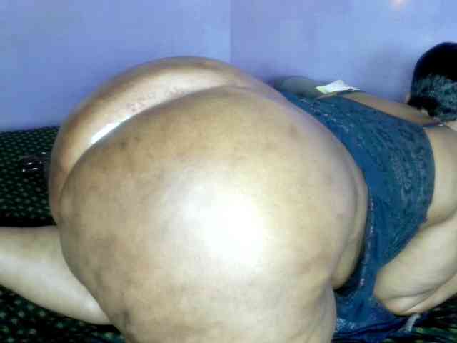 Big-Ass-Wilma webcam