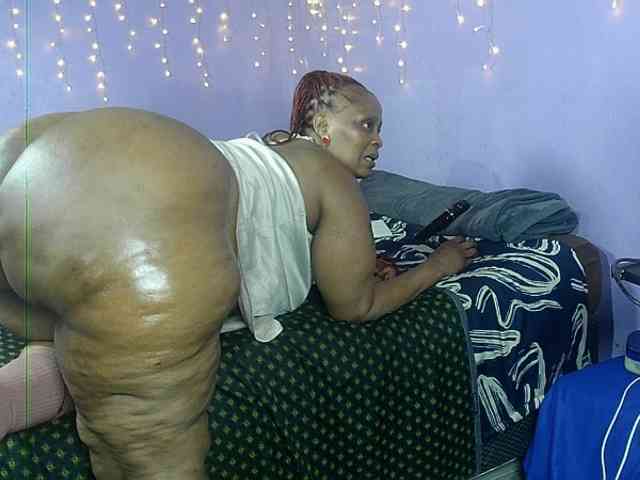 Big-Ass-Wilma webcam