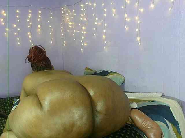 Big-Ass-Wilma webcam