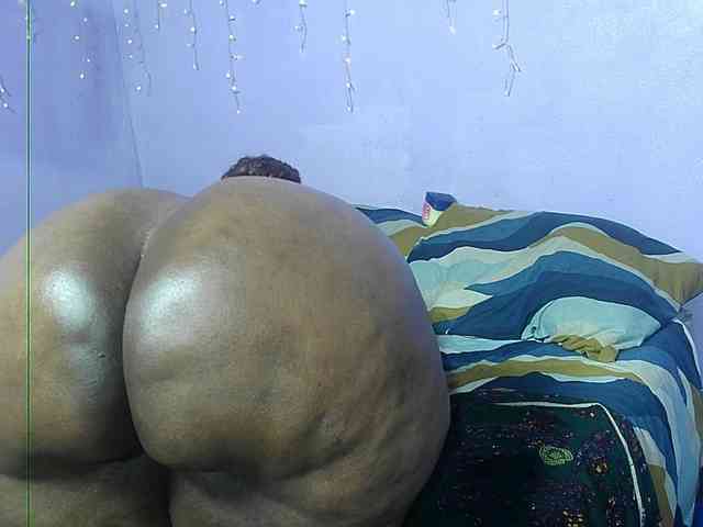 Big-Ass-Wilma webcam