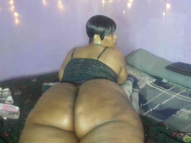 Big-Ass-Wilma webcam
