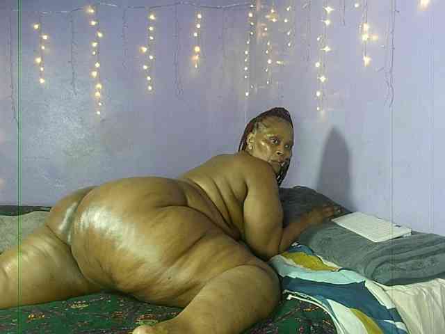 Big-Ass-Wilma webcam