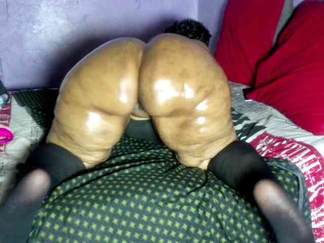 Big-Ass-Wilma webcam