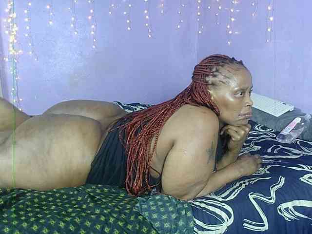 Big-Ass-Wilma webcam
