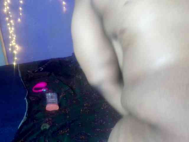 Big-Ass-Wilma webcam
