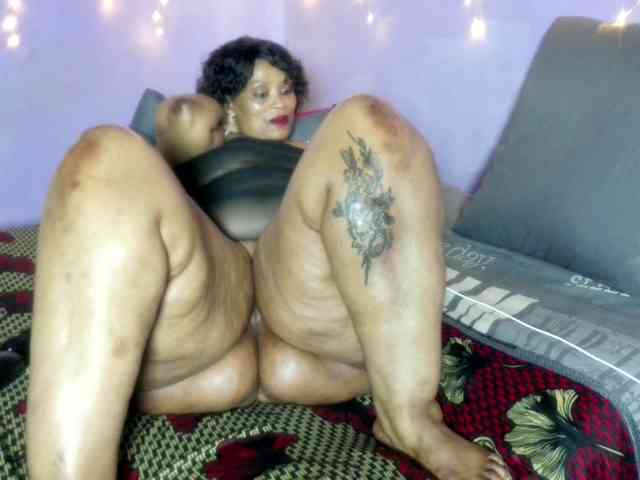 Big-Ass-Wilma webcam