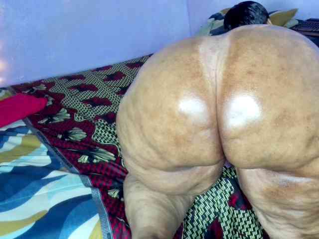 Big-Ass-Wilma webcam