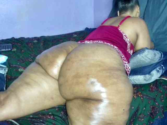 Big-Ass-Wilma webcam