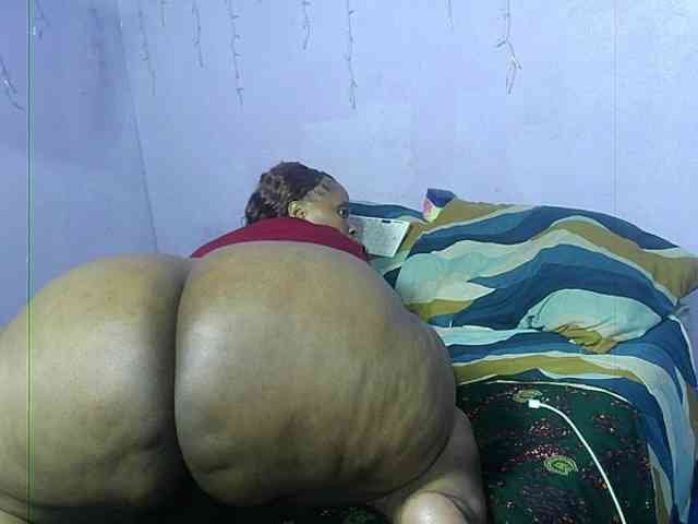 Big-Ass-Wilma webcam