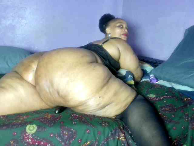 Big-Ass-Wilma webcam