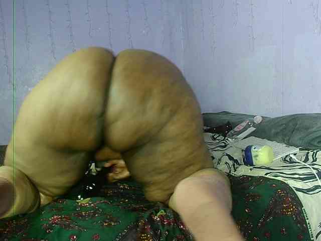 Big-Ass-Wilma webcam