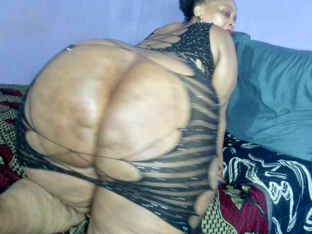 Big-Ass-Wilma webcam