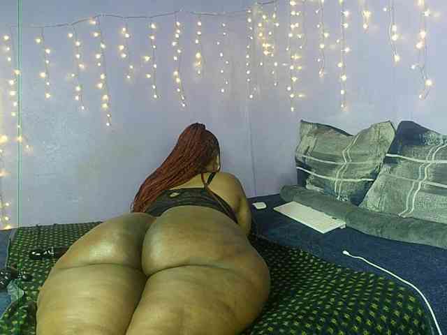 Big-Ass-Wilma webcam