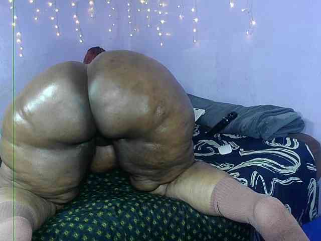 Big-Ass-Wilma webcam