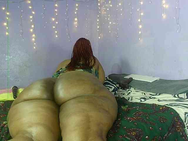 Big-Ass-Wilma webcam
