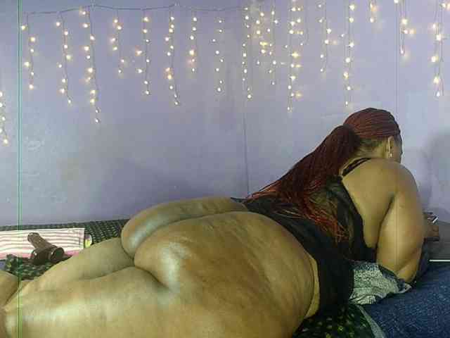 Big-Ass-Wilma webcam